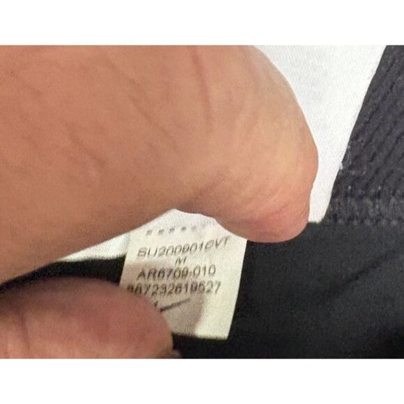 Nike Pro Womens Size Medium Black 9" Inseam Compression Shorts - Picture 4 of 7